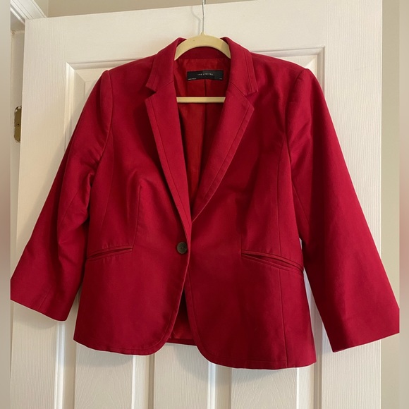 Red blazer - 3/4 length sleeve - Picture 2 of 5